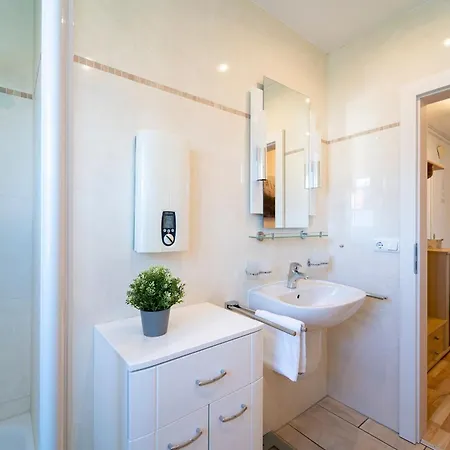 Lindenstrasse 19a Strandkorn * Grömitz